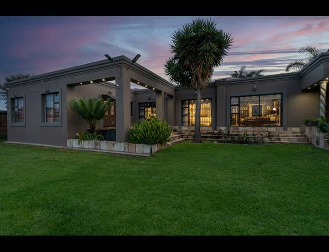 4 BEDROOM HOUSE FOR SALE IN THE HILL